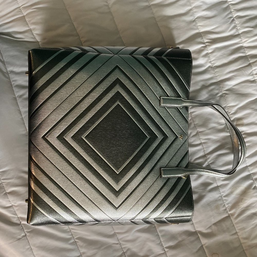 ANYA HINDMARCH DIAMONDS EBURY FEATHERWEIGHT TOTE - Picture 5 of 16
